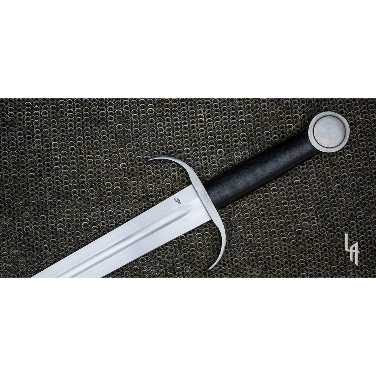 Knight Riding Sword - Image 5