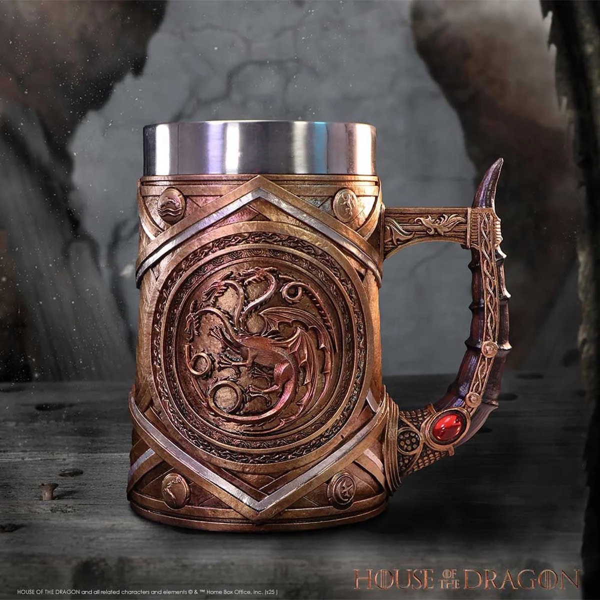 House of the Dragon Targaryen Crown and Dagger Tankard 16cm - Image 7