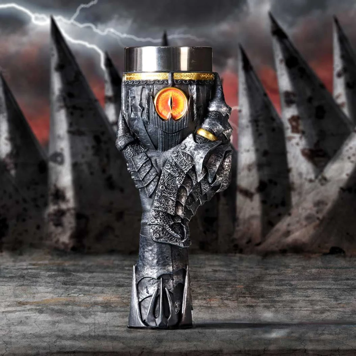 Officially Licensed Lord of the Rings Sauron Goblet 22.5cm - Image 8